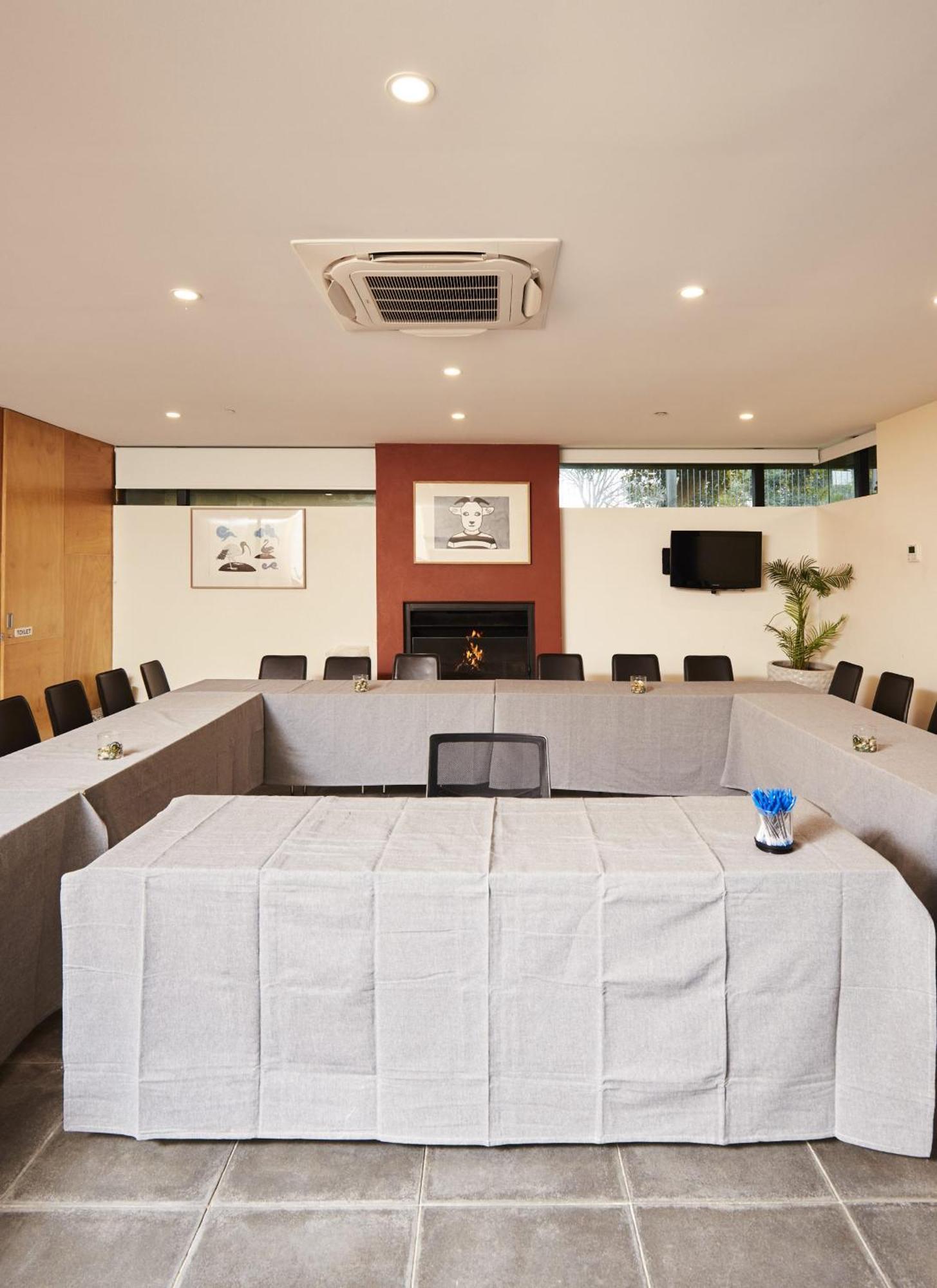 Phillip Island Apartments Cowes Bagian luar foto